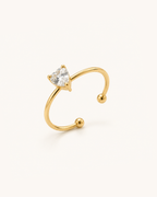 Trillion Glow Ring - 18k Gold (Demi Fine)
