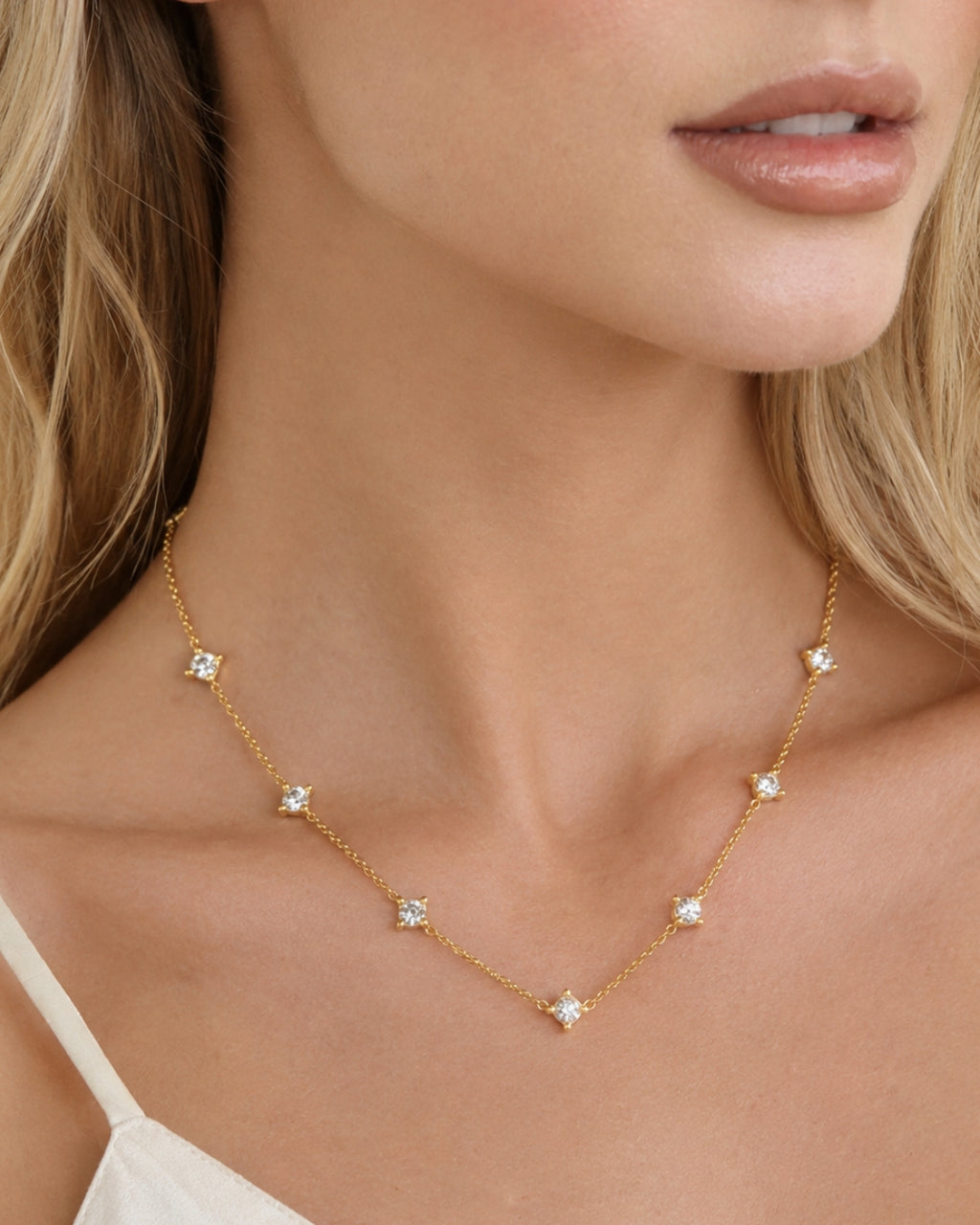 Starry Crystal Necklace - 18k Gold ( Demi Fine )