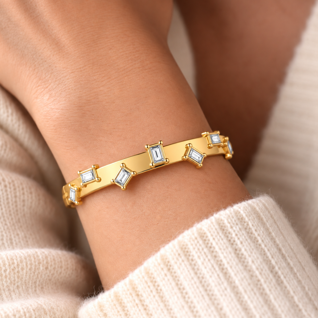 Floating Gem Kada - 18k Gold ( Demi Fine )
